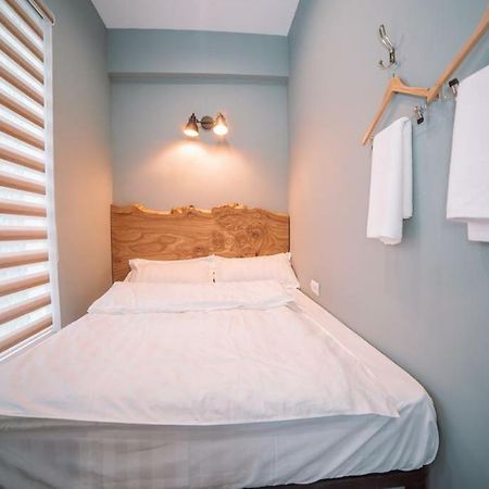 Tomiris Lady'S Capsul Hostel Only For Women Almatı Dış mekan fotoğraf