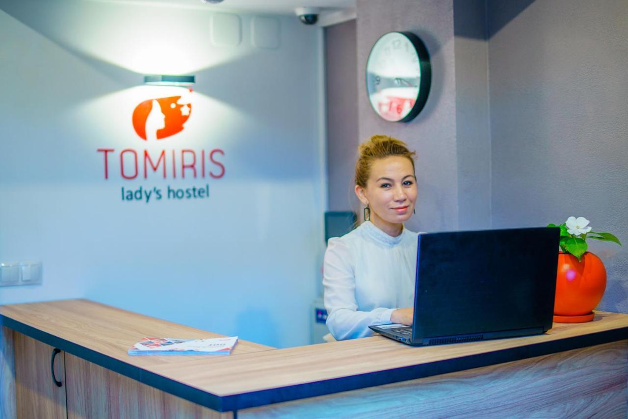 Tomiris Lady'S Capsul Hostel Only For Women Almatı Dış mekan fotoğraf